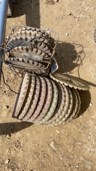(20) WHITE PLANTER SEED DISCS