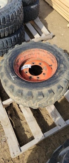 BOBCAT 300 RIM AND TIRE