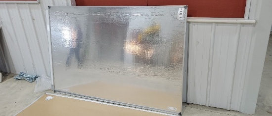 4' X 6' USED WHITE BOARD
