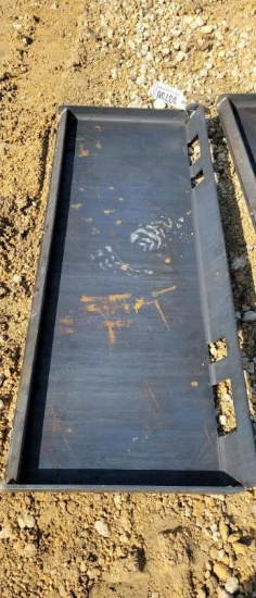 NEW WELDABLE SKID LOADER CLOSED QUICK ATTACH PLATE