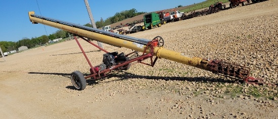 WESTFIELD TRUCK AUGER 10" WITH PREDATOR GAS ENGINE