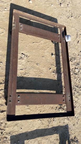 STEEL FRAME ON CASTERS