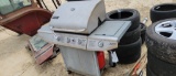 CHARMGLOW GAS GRILL WITH LP TANK