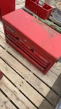4 DRAWER RED TOOL BOX