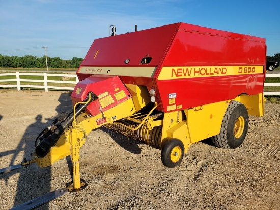 New Holland D800 Large Square Baler