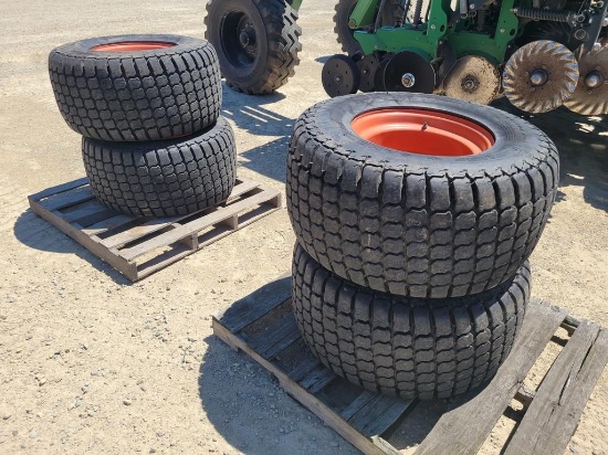 33x15.5-16.5 Skid Steer Turf Tires