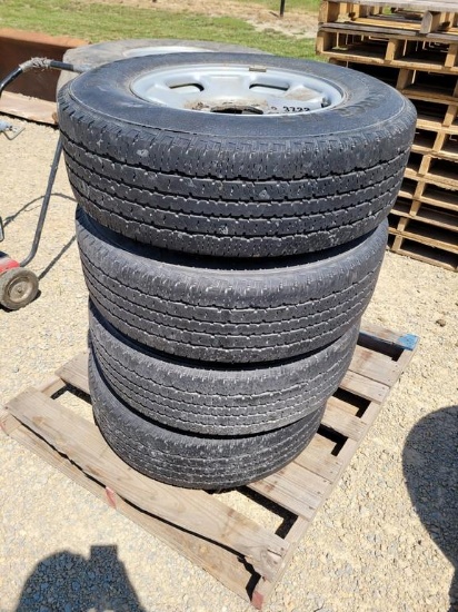 245/75R17 Tires & Rims