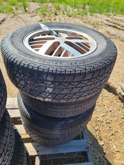 P215/60R14 Tires & Rims