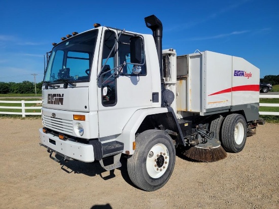 1999 Sterling Elgin F Series Street Sweeper