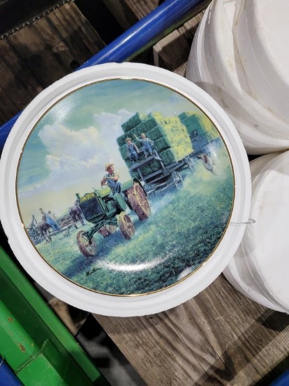 Dan Bury Mint Decorative Farming Plates
