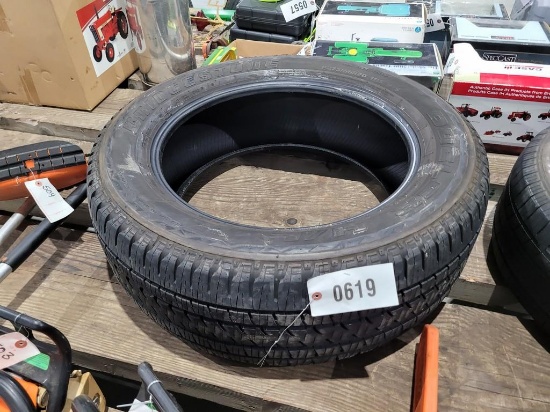 Bridgestone 275/55R20 Tire
