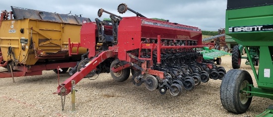 CASE -IH 5500 SOYBEAN SPECIAL GRAIN DRILL