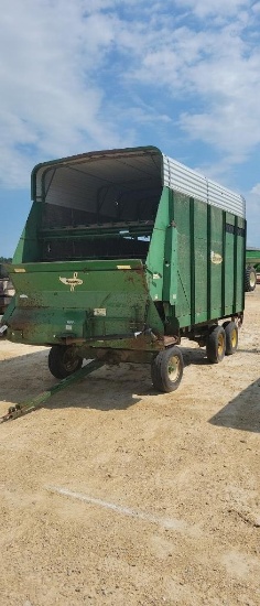 BADGER SILAGE WAGON