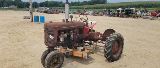 FARMALL B TRACTOR W/ 59" WOODS BELLY MOWER