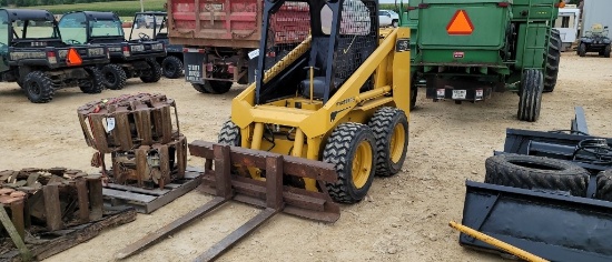 MUSTANG 442 SKID LOADER WITH TRACKS