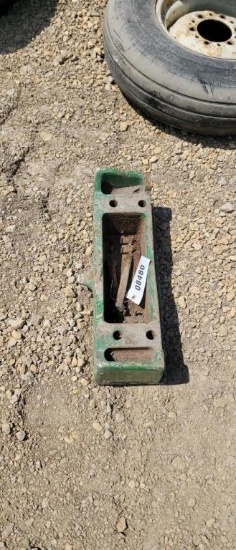 JOHN DEERE 4430 FRONT WEIGHT BRACKET