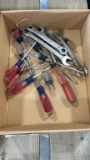 BOX CRAFTSMAN WRENCHES AND SCREW DRIVERS