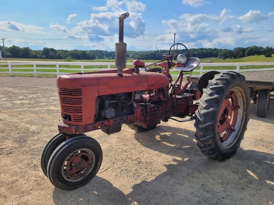 19447 Farmall H Tractor