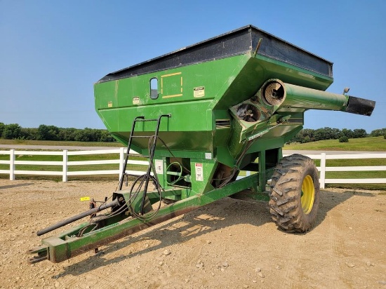 Brent 470 Grain Cart