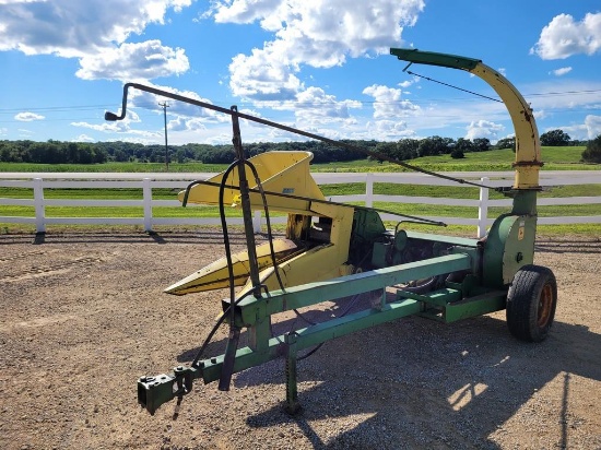 John Deere 35 Pull Type Chopper