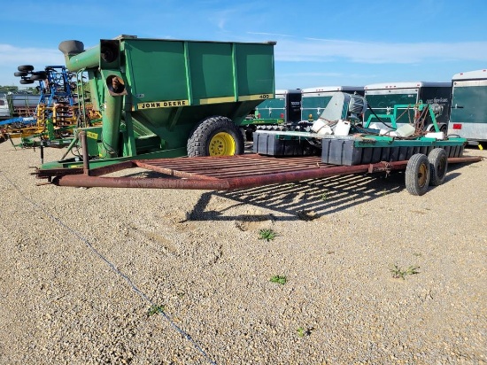 Donahue Implement Trailer