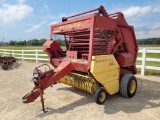 New Holland 851 Round Baler