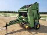 John Deere 500 Round Baler