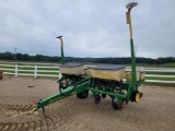 John Deere 7000 4R Planter