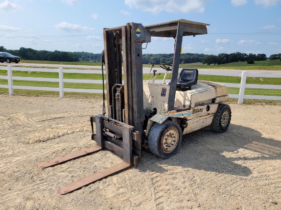 Baker Fork Lift