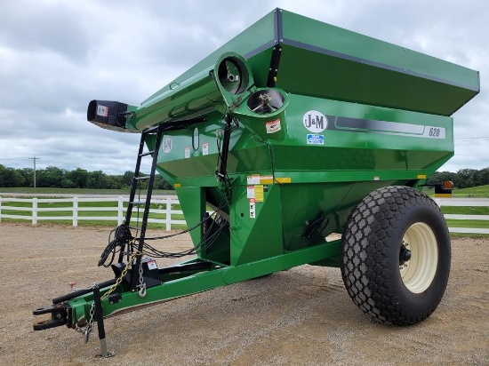 J&M 620 Grain Cart