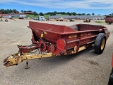 New Holland 520 Manure Spreader