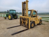 Clark CY-130 Fork Lift