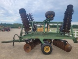 John Deere 230 28