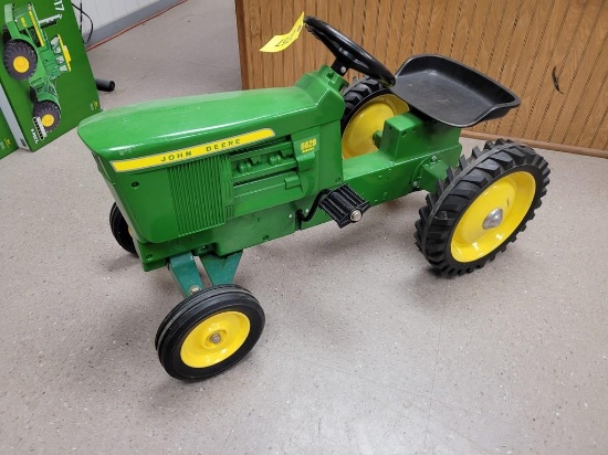 John Deere 5020 Pedal Tractor