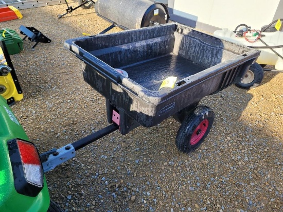 Rubbermade Tipping Dump Cart