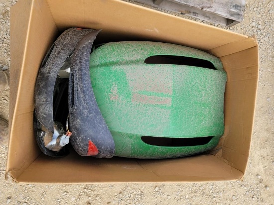 John Deere Hood & Parts