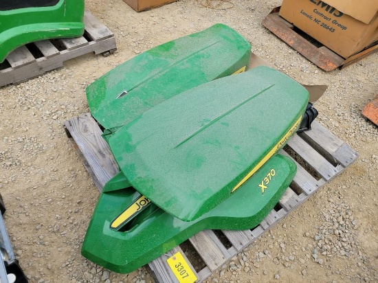 John Deere Hoods & Side Pannels