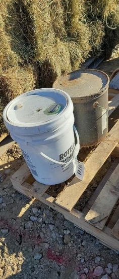 1- 5 GAL BUCKET OF OIL 1- TIN CAN OF OIL