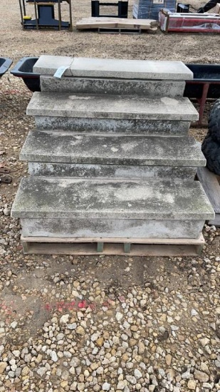 4 STEP CONCRETE BLOCK STEPS