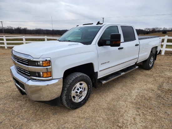 2016 Chevy Silverado 2500HD Pick Up Truck