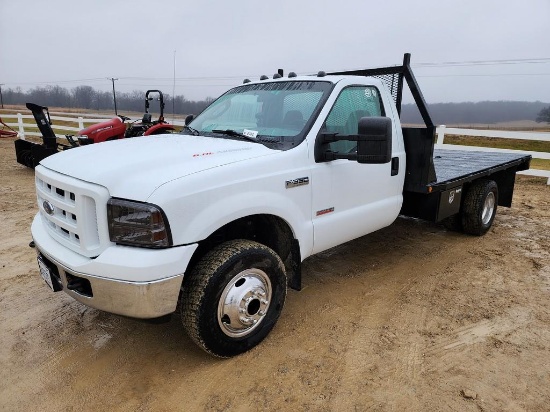 2006 Ford F350 Flat Bed Pick Up Truck