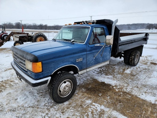 1990 Ford F350 Dump Truck