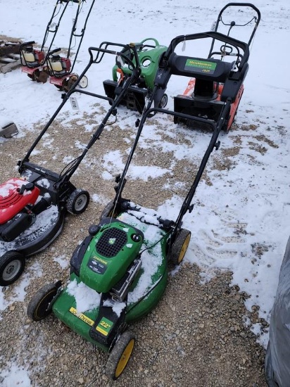John Deere 22" Walk Behind Mower