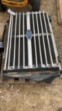 RADIATOR L8000 FORD AND FRAMES INCLUDED