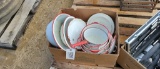 SET ENAMELWARE PANS AND BOWLS