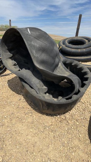(2) TIRE FEED BUNKS