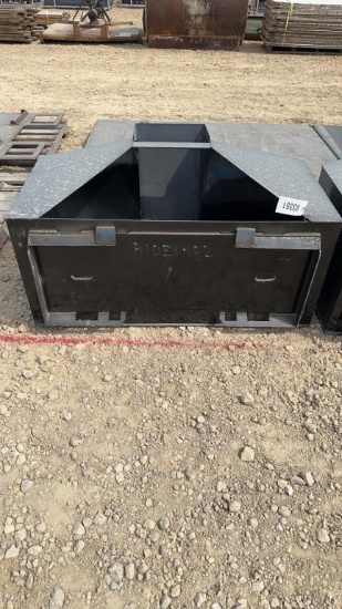 3/4 CUBIC YARD CONCRETE BUCKET