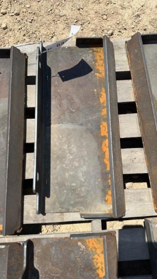 MINI SKID STEER FRAME 1/4" TORO/DINGO