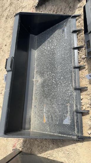 66" SKID STEER BUCKET WITH TEETH