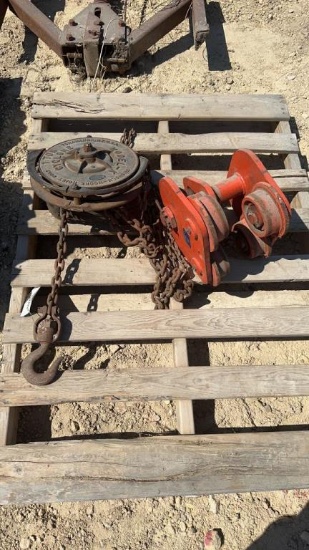 5 TON TROLLEY AND 1 TON CHAIN HOIST